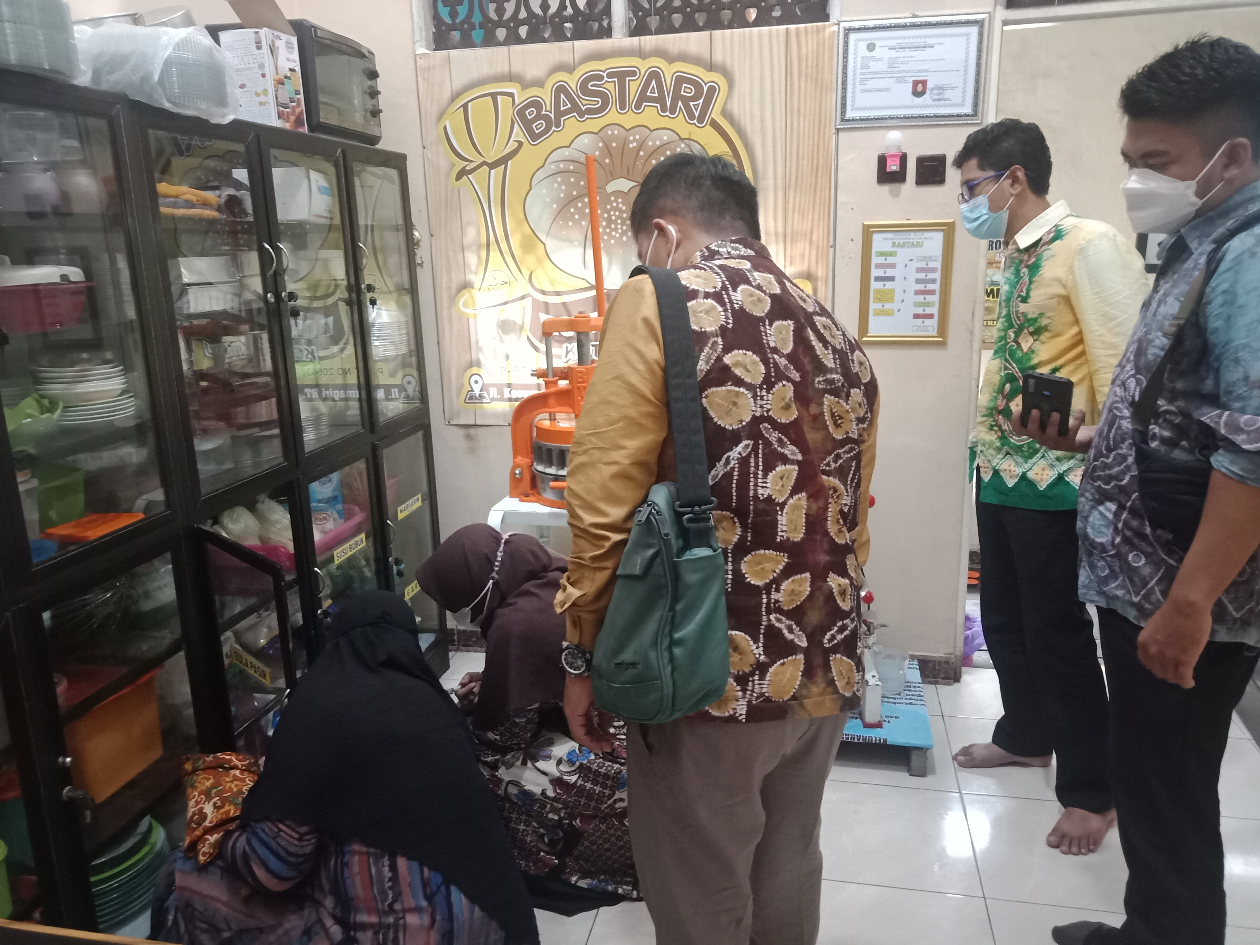 pendampingan-sertifikasi-produk-halal-bagi-pelaku-usaha-ikm