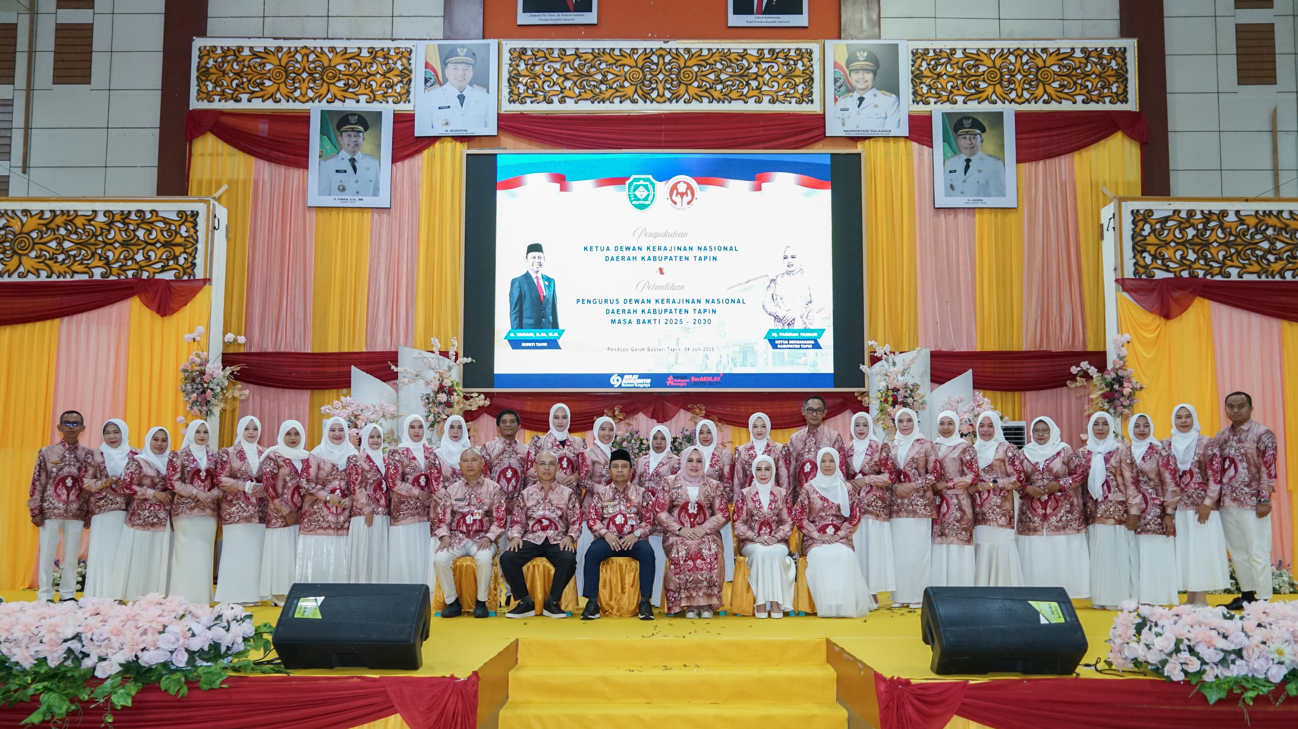 pengukuhan-ketua-dan-pengurus-dewan-kerajinan-nasional-kabupaten-tapin-masa-bakti-2025-2030